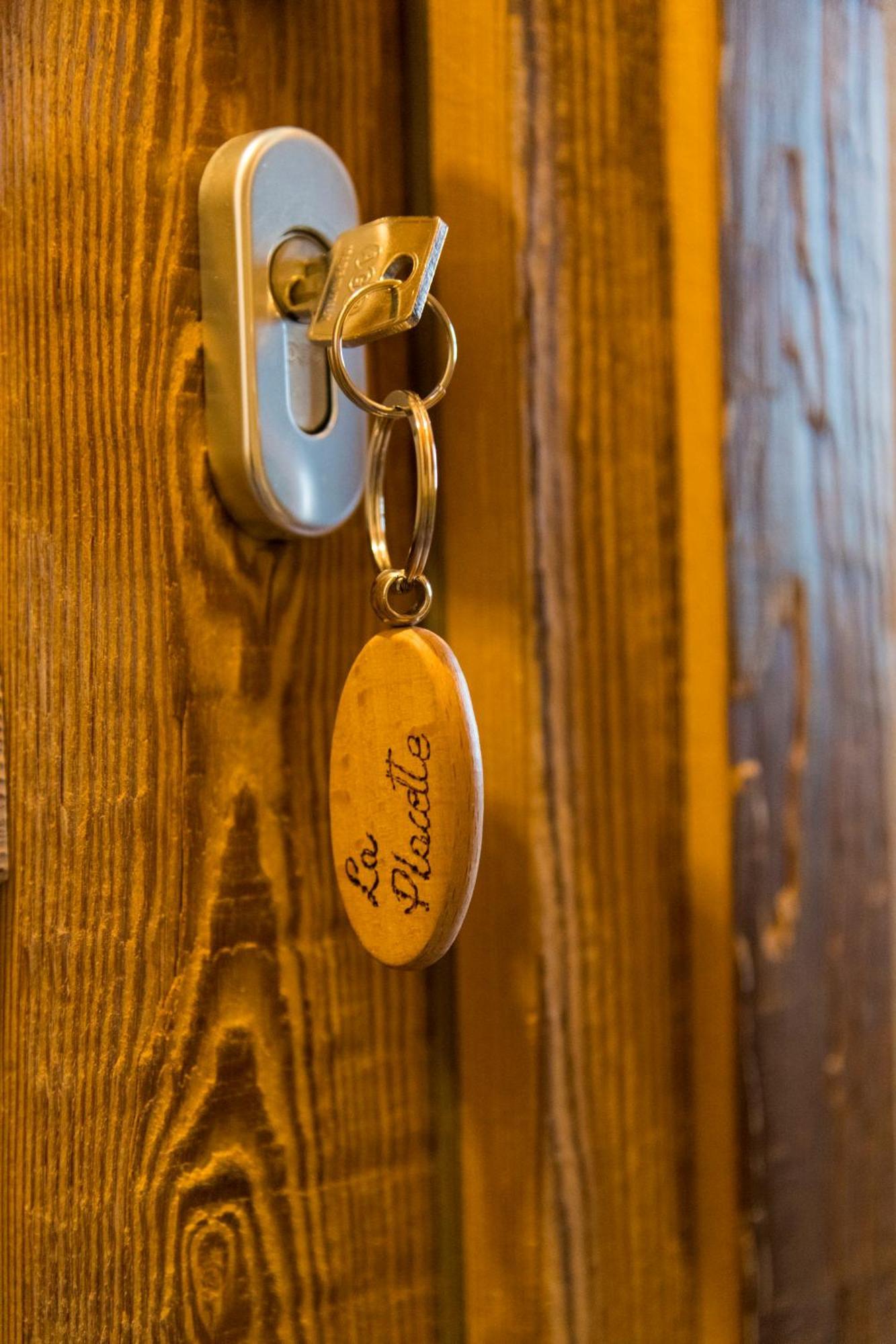 La Placette - Albergo Diffuso E Trattoria Usseaux Exterior foto